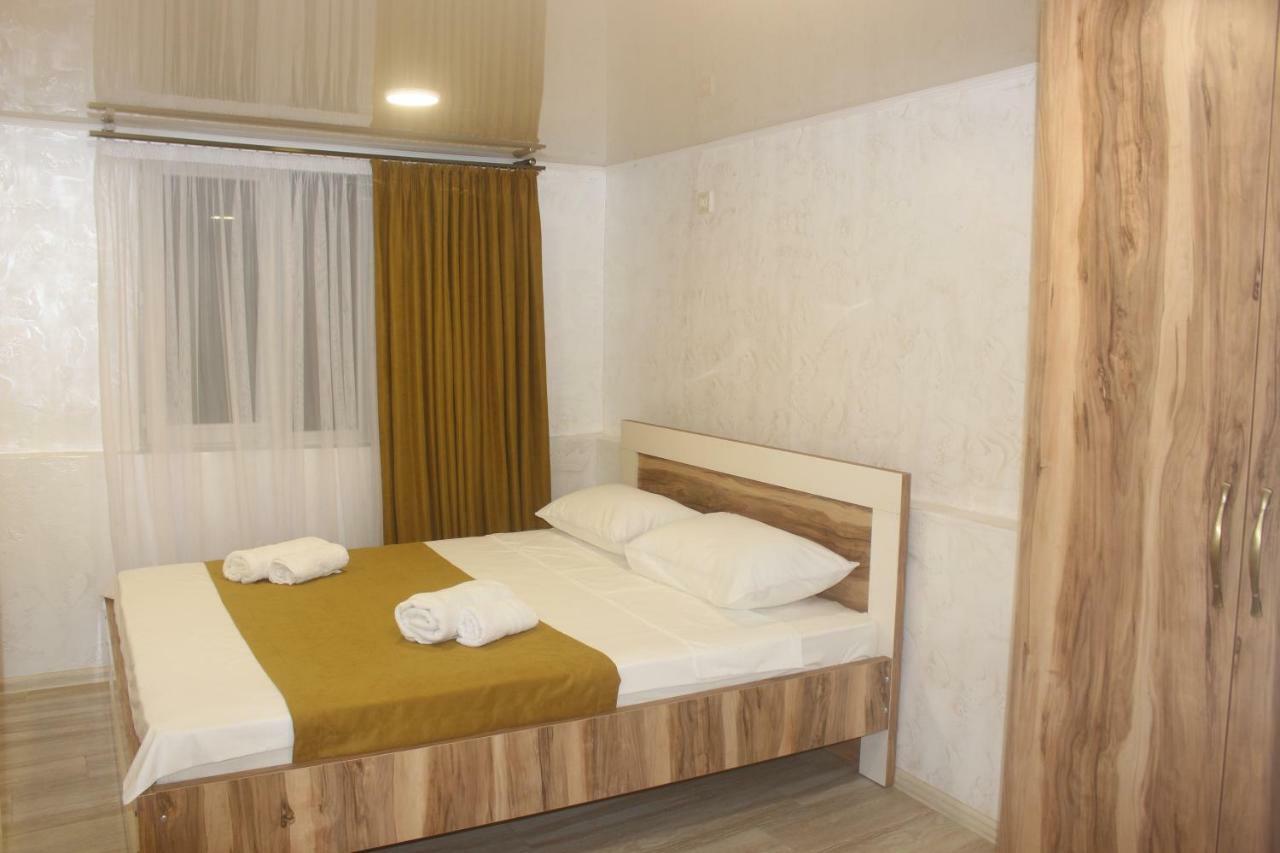 Greenview Guesthouse Batumi Ngoại thất bức ảnh