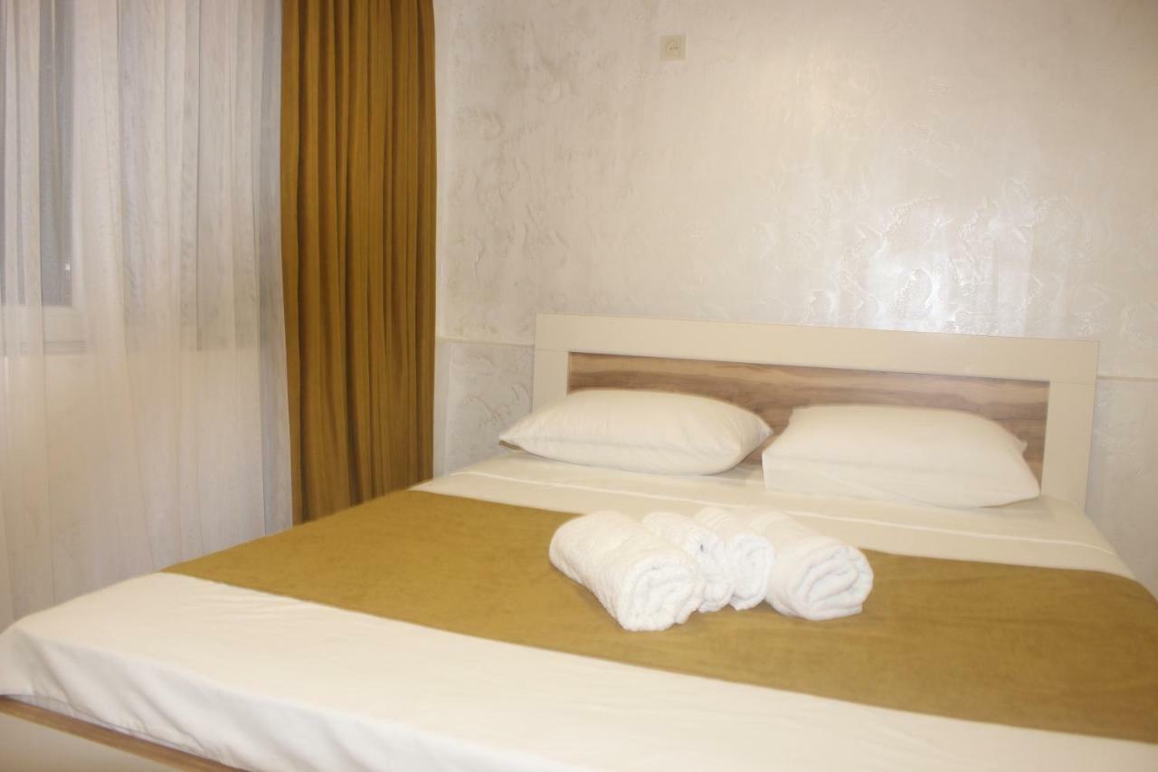 Greenview Guesthouse Batumi Ngoại thất bức ảnh