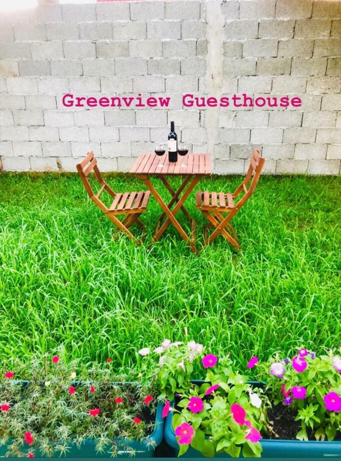 Greenview Guesthouse Batumi Ngoại thất bức ảnh